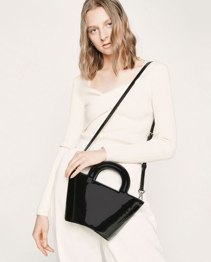 CHARLES & KEITH - Túi xách tay hình thang Textured Trapeze