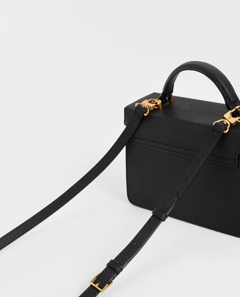 CHARLES & KEITH - Túi đeo vai phom chữ nhật Croc Effect Chain Shoulder