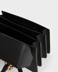 CHARLES & KEITH - Túi đeo vai phom chữ nhật Croc Effect Chain Shoulder