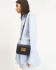 CHARLES & KEITH - Túi xách tay nữ hình chữ nhật Metallic Turn Lock