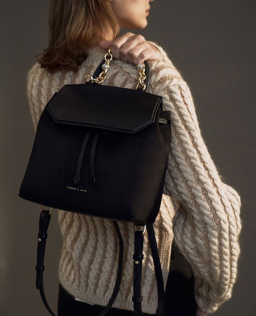 CHARLES & KEITH - Balo nữ rút dây Textured Chain Link