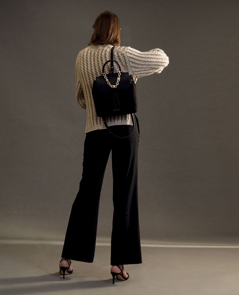 CHARLES & KEITH - Balo nữ rút dây Textured Chain Link