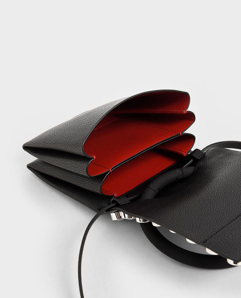 CHARLES & KEITH - Ví cầm tay nữ phom vuông Studded Wristlet