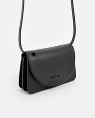 CHARLES & KEITH - Ví cầm tay nữ chữ nhật Acrylic Handle Wristlet