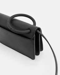 CHARLES & KEITH - Ví cầm tay nữ chữ nhật Acrylic Handle Wristlet