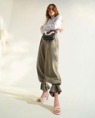 CHARLES & KEITH - Túi đeo chéo nữ chữ nhật Pearl Embellished