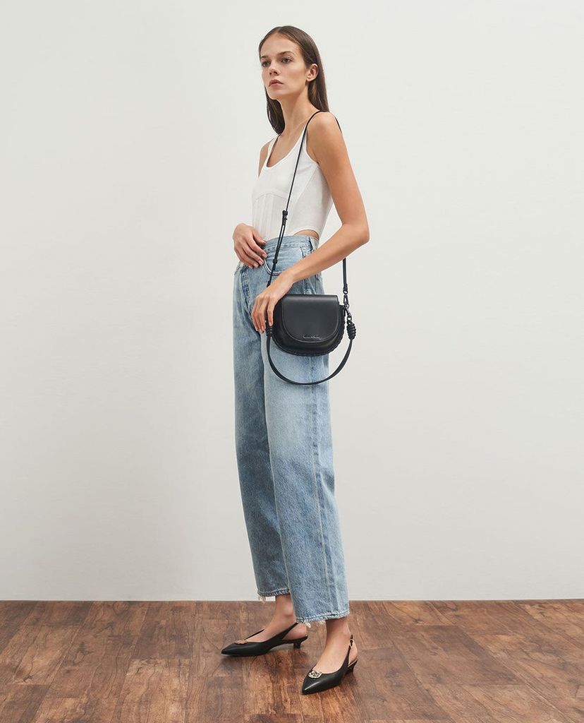 CHARLES & KEITH - Túi xách tay nữ Stitch Trim Saddle Bag