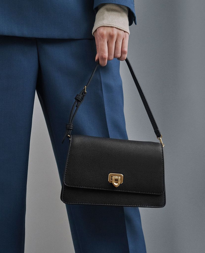 CHARLES & KEITH - Túi đeo vai nữ nắp gập Double Chain Link Push Lock
