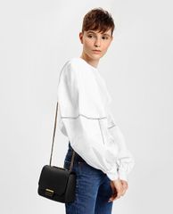 CHARLES & KEITH - Túi đeo chéo nữ chữ nhật Classic Push Lock