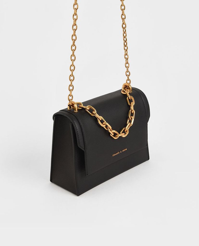 CHARLES & KEITH - Túi đeo chéo nữ hình chữ nhật Chain Handle