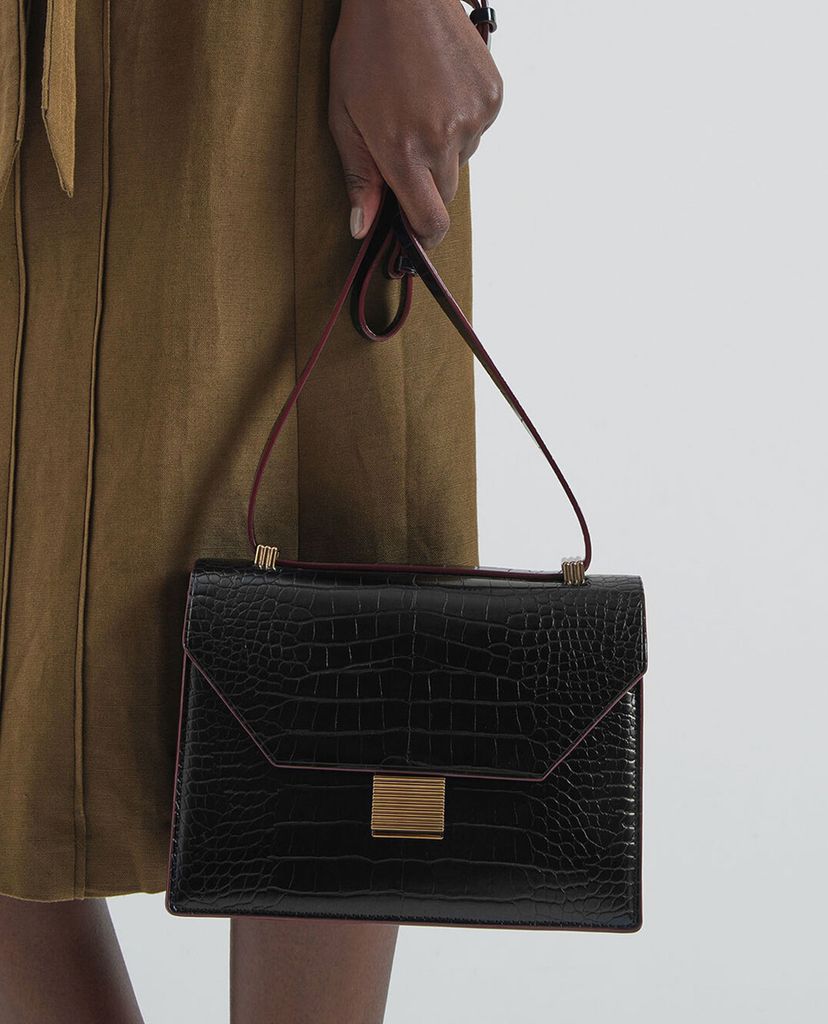 CHARLES & KEITH - Túi đeo chéo chữ nhật Metal Accent
