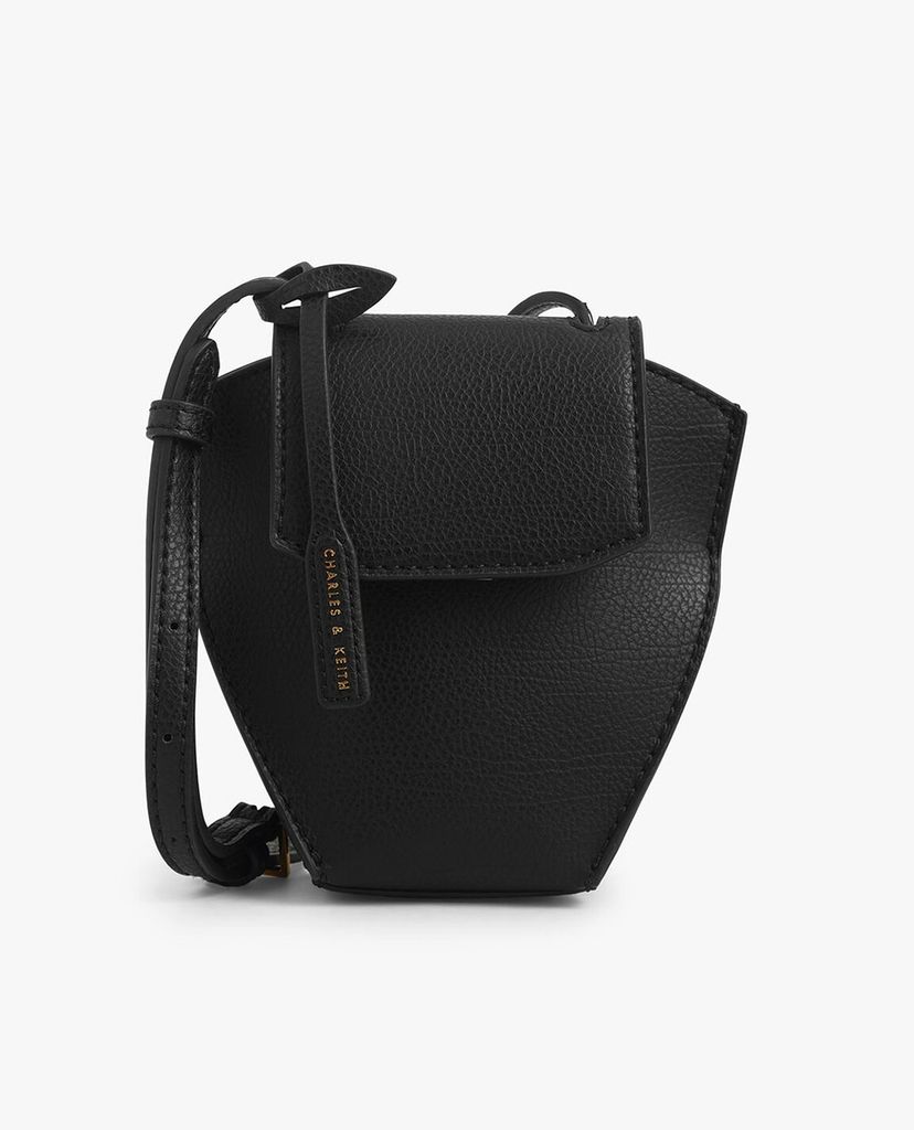 CHARLES & KEITH - Túi đeo chéo nữ đa giác Geometric