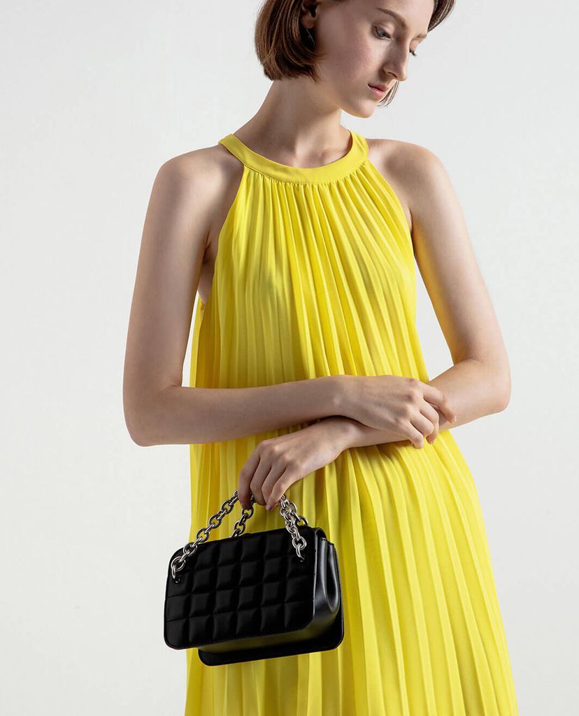 CHARLES & KEITH - Túi đeo vai Chunky Chain Strap Quilted