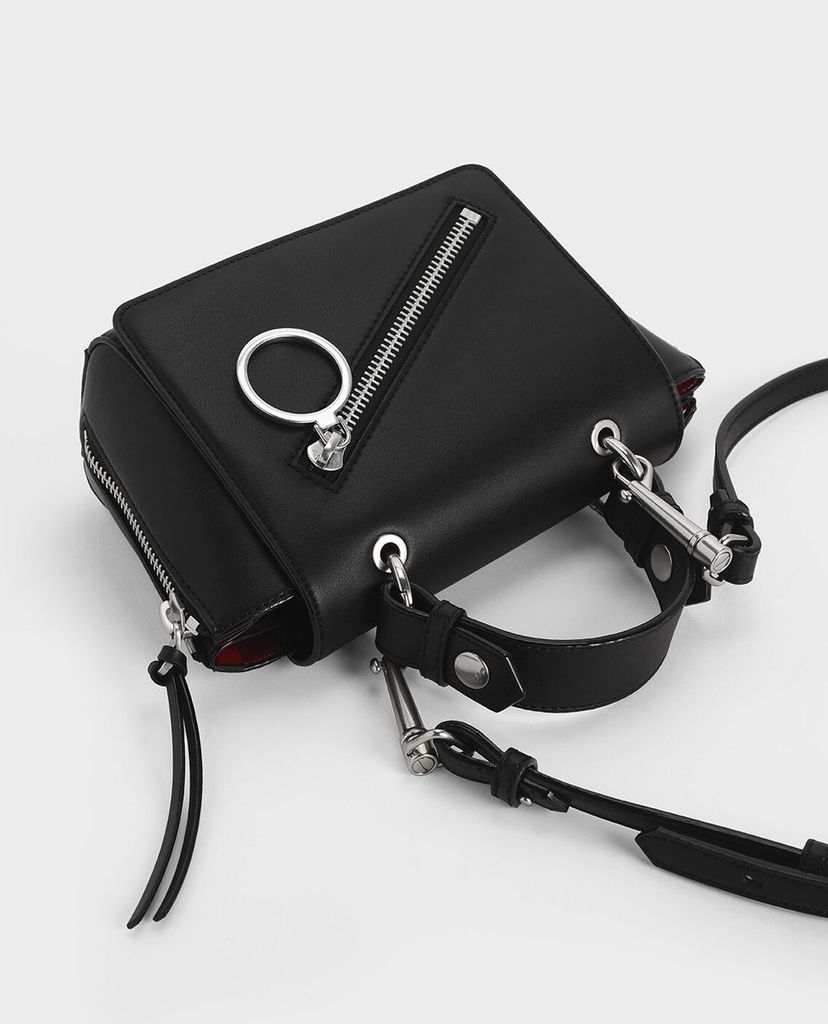 CHARLES & KEITH - Túi đeo vai Zip Pocket Trapeze
