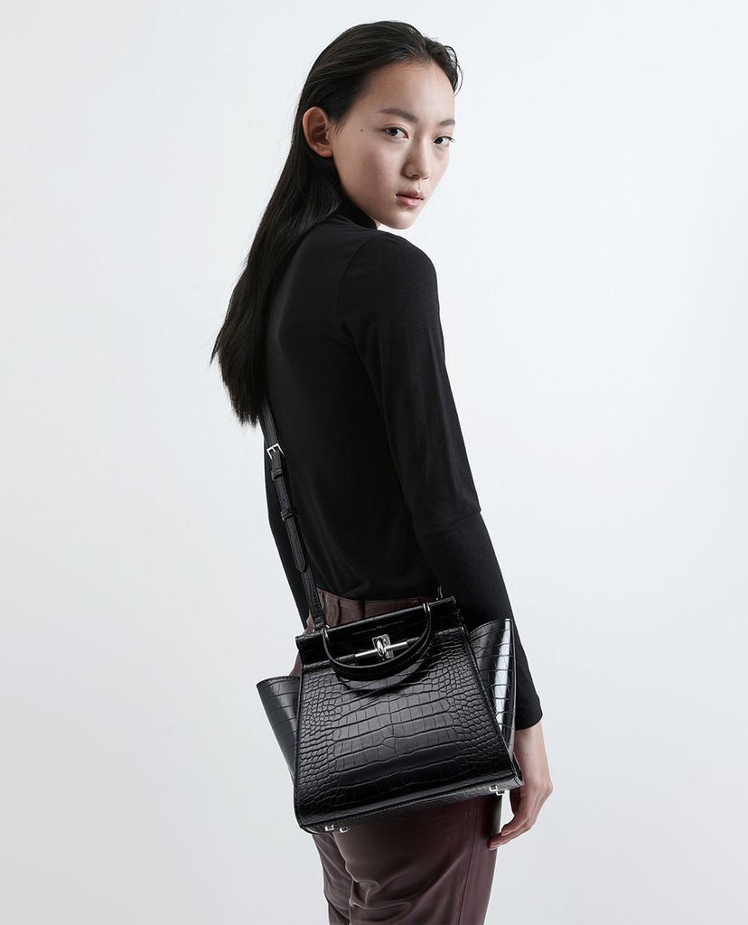 CHARLES & KEITH - Túi xách tay da cá sấu Croc Effect Trapeze