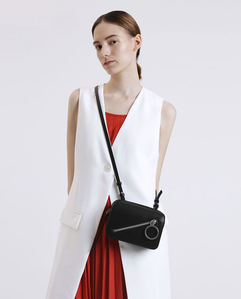 CHARLES & KEITH - Túi đeo chéo Ring Zip Pocket Two Way Belt