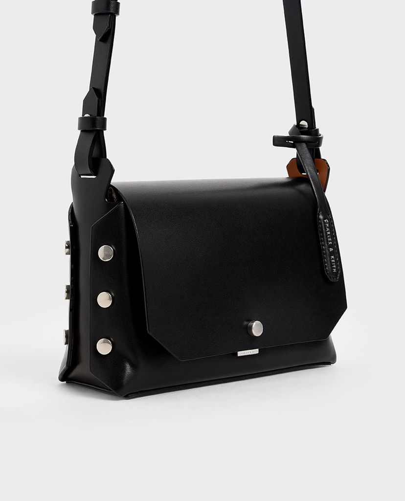 CHARLES & KEITH - Túi đeo chéo Reversible Front Flap