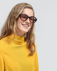 CHARLES & KEITH - Kính mát nữ Round Flower Frame