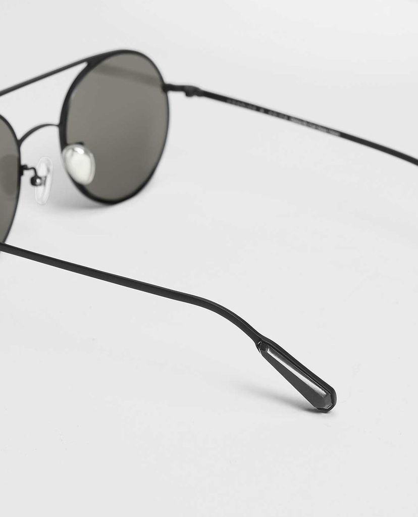 CHARLES & KEITH - Kính mát nữ gọng tròn Semi Precious Stone Shades