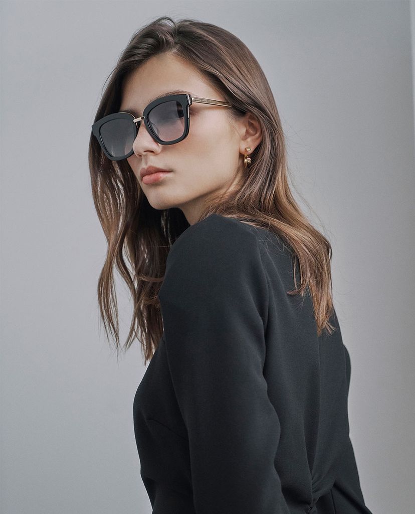 CHARLES & KEITH - Kính mát nữ gọng vuông Acetate Wayfarer
