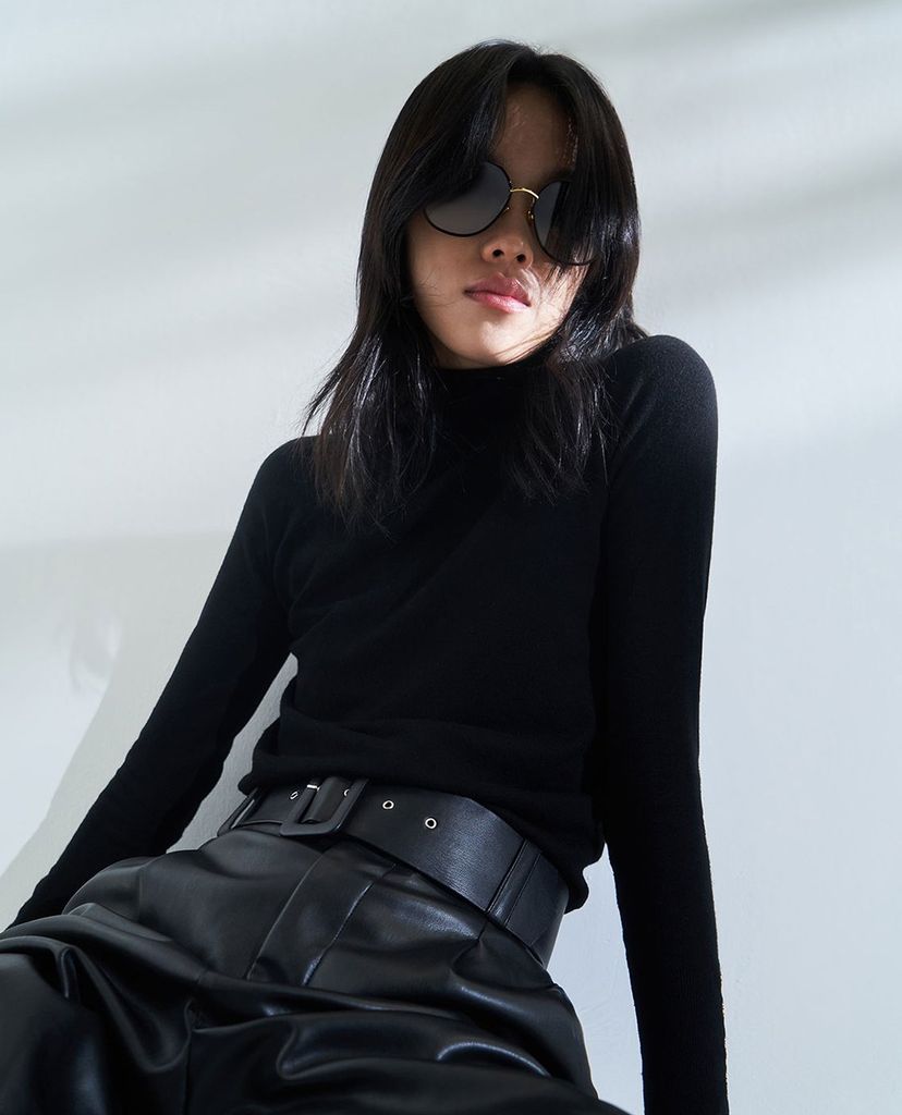 CHARLES & KEITH - Kính mát nữ Swarovski® Crystal Pearl Embellished
