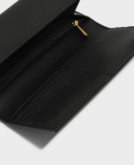 CHARLES & KEITH - Ví cầm tay nữ chữ nhật Basic
