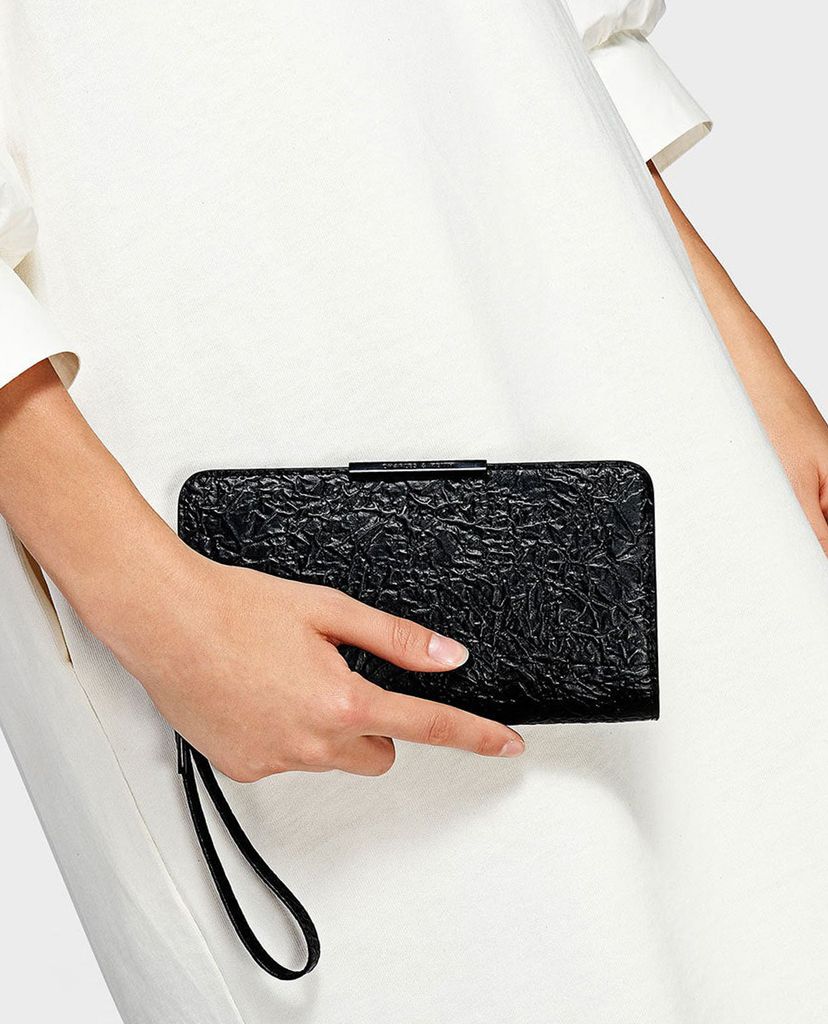 CHARLES & KEITH - Ví cầm tay dáng dài phối khóa zip Mini Long