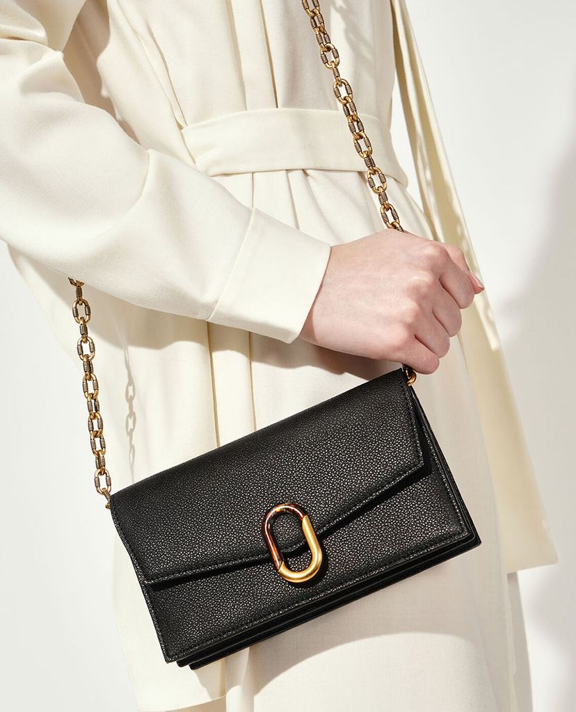 CHARLES & KEITH - Ví cầm tay nữ Stone Embellished Envelope