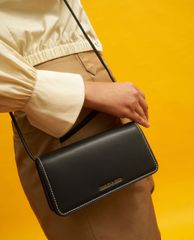 CHARLES & KEITH - Ví cầm tay nữ chữ nhật thời trang