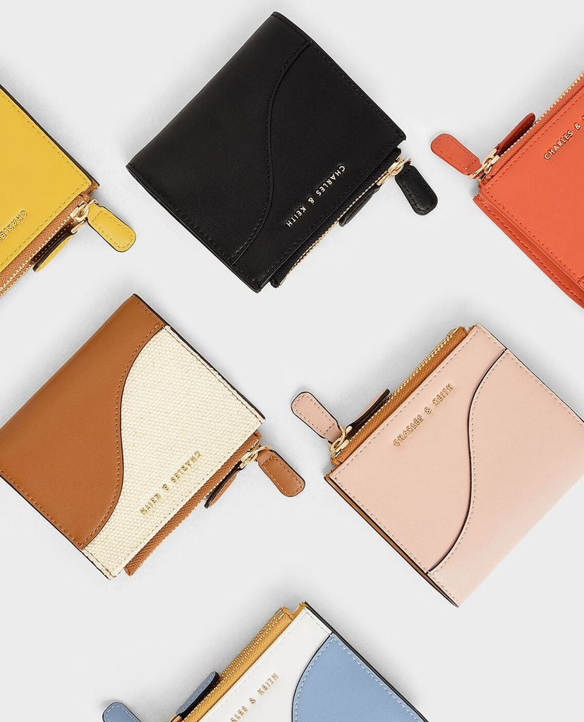 CHARLES & KEITH - Ví nữ phom vuông Top Zip