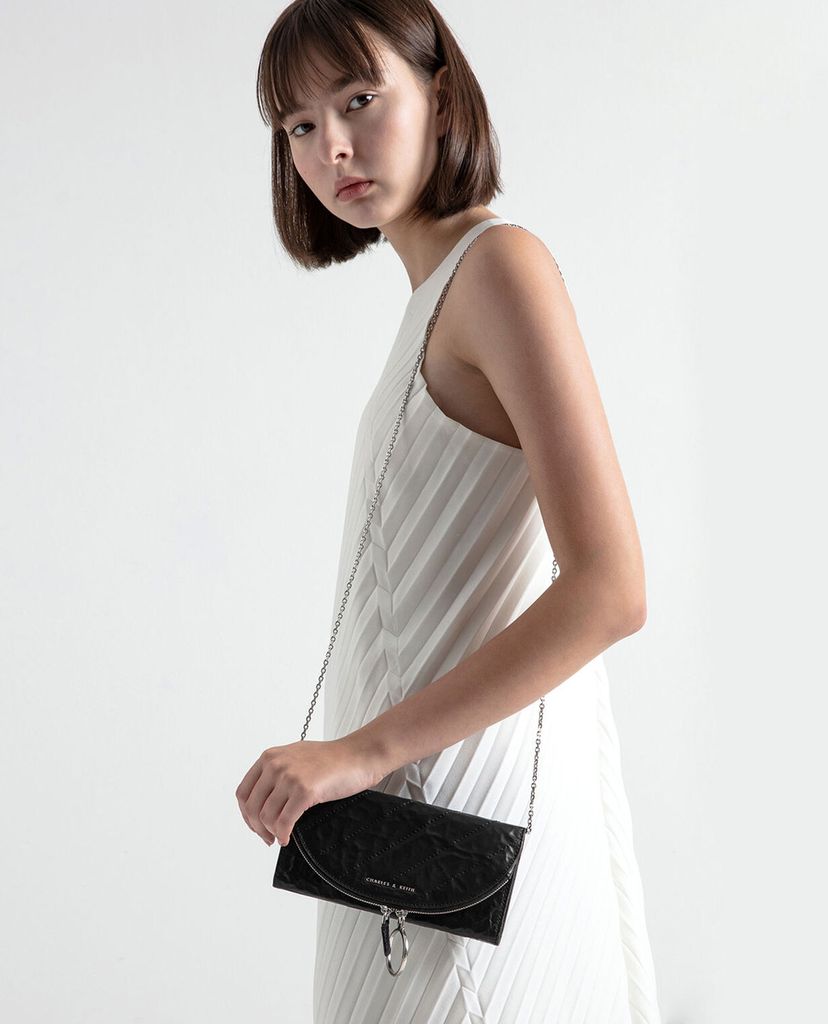 CHARLES & KEITH - Ví Wrinkled Patent Ring Zip