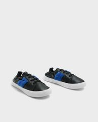 CHARLES & KEITH - Giày sneaker trẻ em Furry Stripe