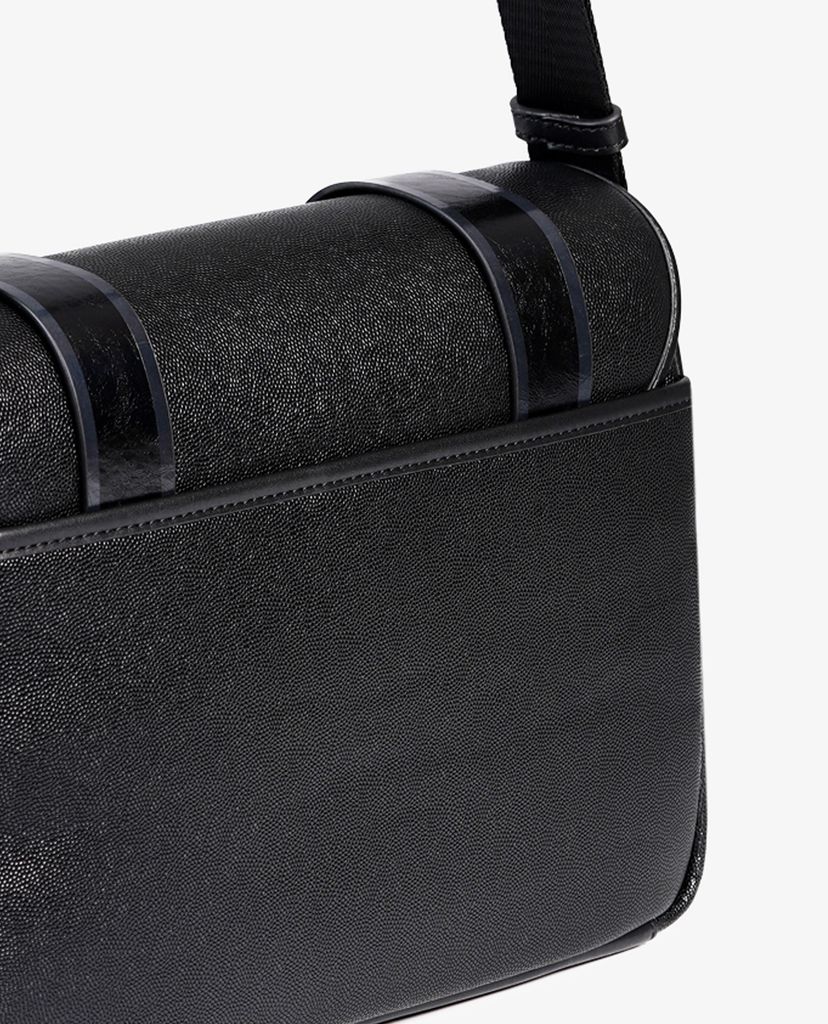 Túi đeo chéo nam nắp gập Casual Messenger