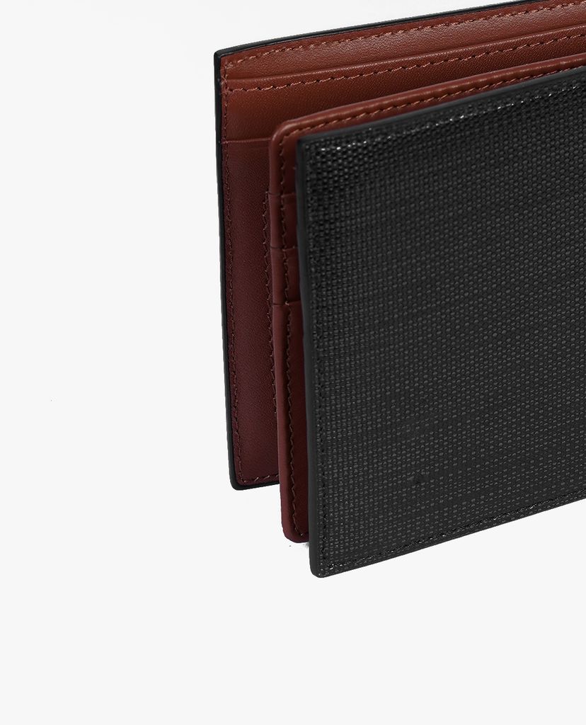Ví nam da khắc chữ kim loại Embossed Bi Fold