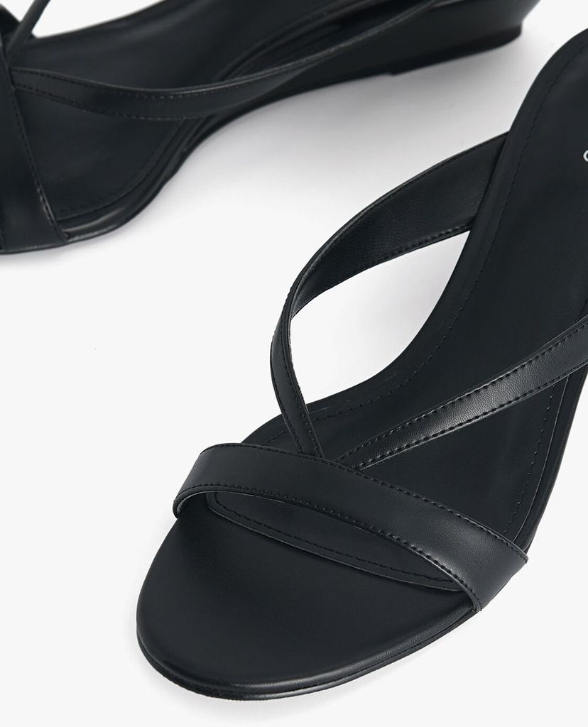 PEDRO - Giày đế xuồng hở mũi Strappy Slip On