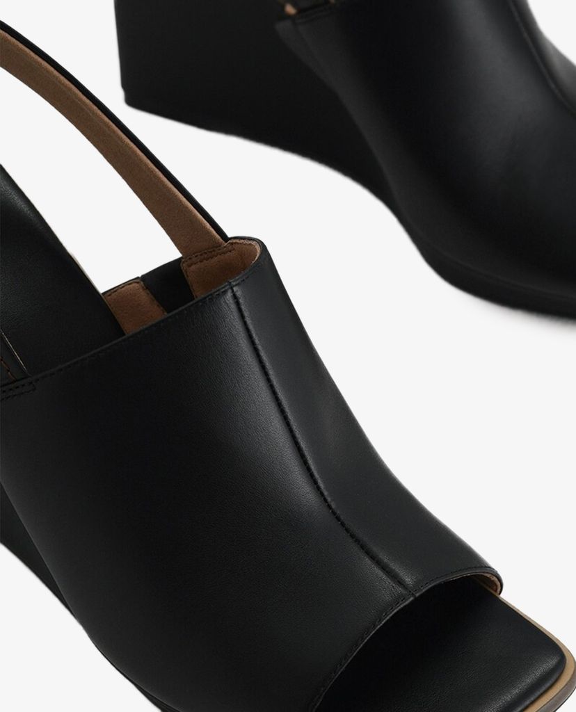 PEDRO - Giày đế xuồng sandals hở mũi Leather Wedge