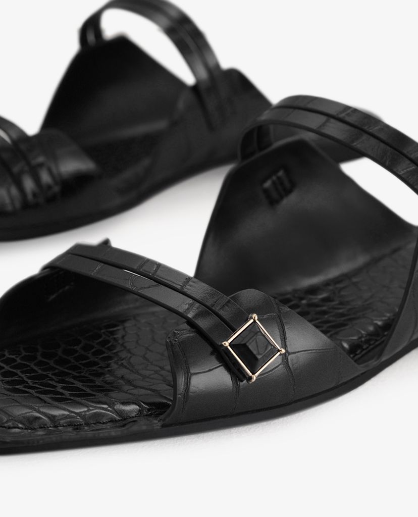 PEDRO - Giày đế bệt nữ quai ngang Croc Effect