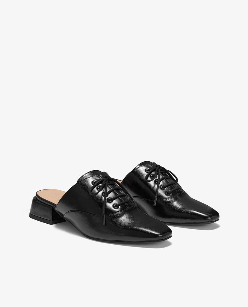 PEDRO - Giày đế bệt nữ mũi nhọn thắt dây Lace Up
