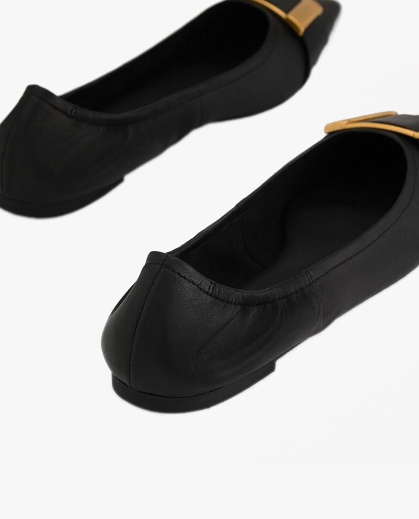 PEDRO - Giày đế bệt nữ mũi nhọn Gold Buckled