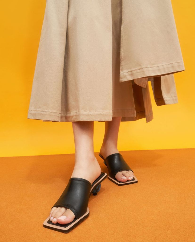 CHARLES & KEITH - Giày cao gót hở mũi Leather Sculptural