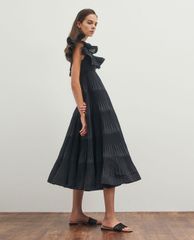 CHARLES & KEITH - Dép nữ quai ngang Asymmetric Toe Crochet