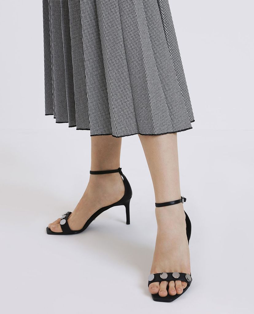 CHARLES & KEITH - Giày cao gót quai ngang Chrome Button