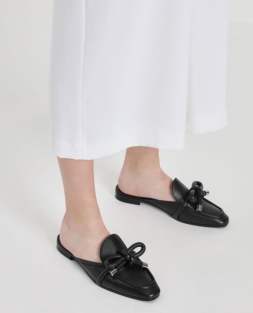 CHARLES & KEITH - Giày đế bệt phối nơ thắt Leather Bow