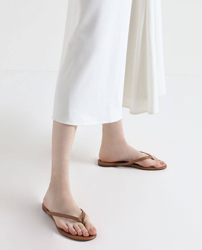 CHARLES & KEITH - Dép nữ quai mảnh Thong