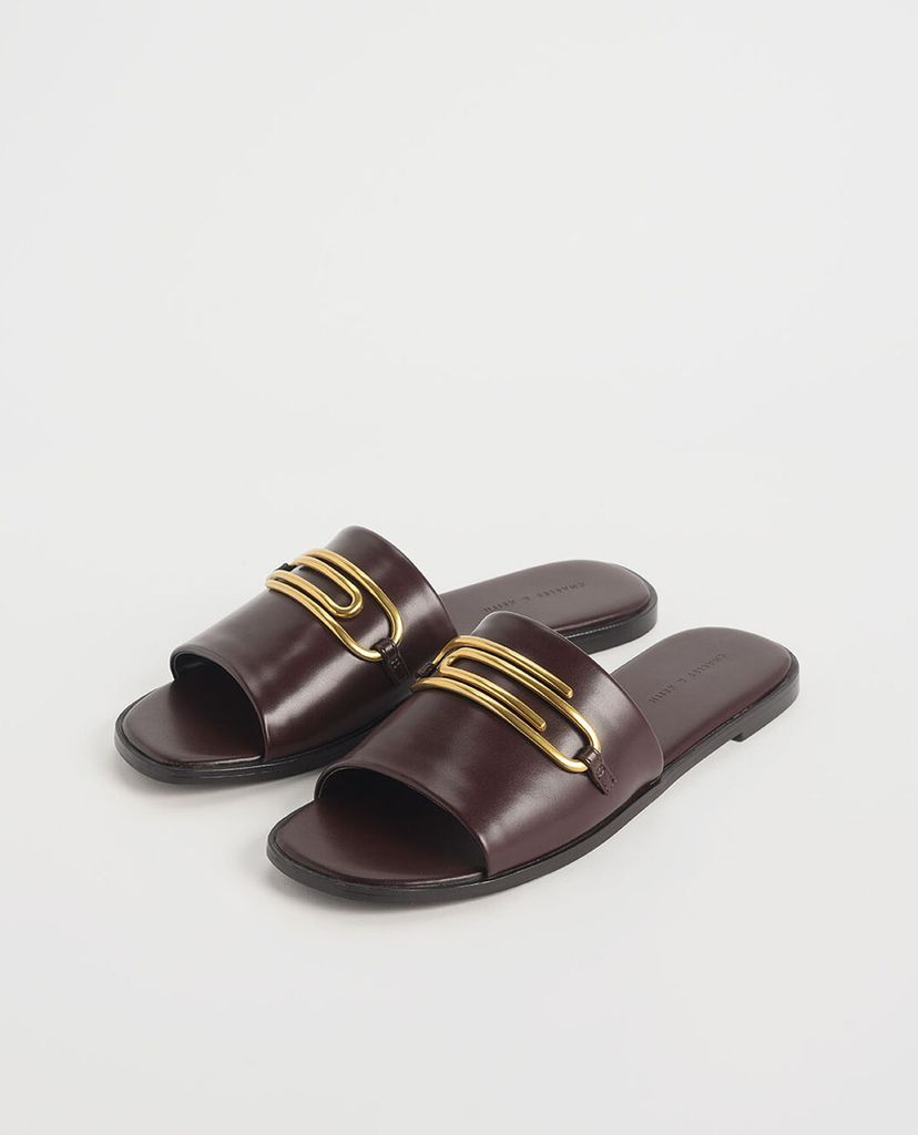 CHARLES & KEITH - Giày sandal nữ quai ngang Metal Accent Slide