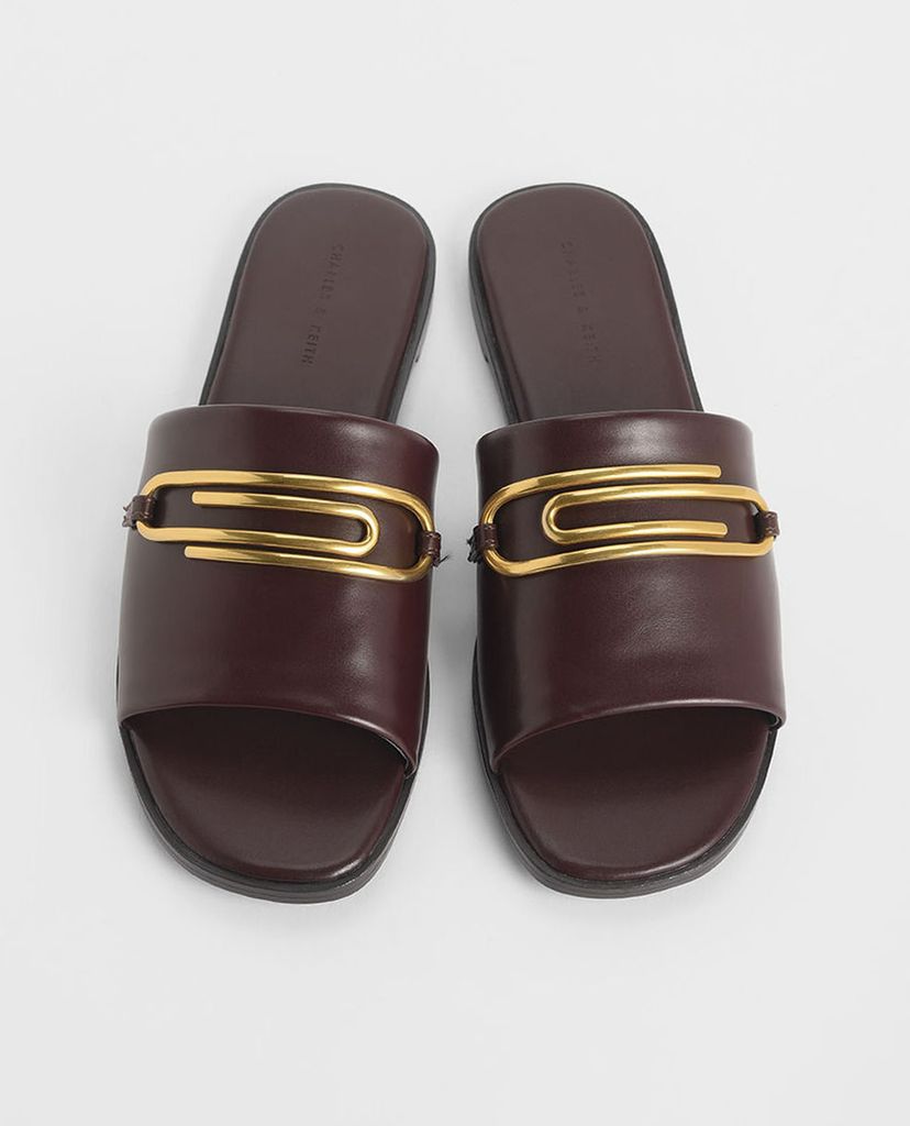 CHARLES & KEITH - Giày sandal nữ quai ngang Metal Accent Slide