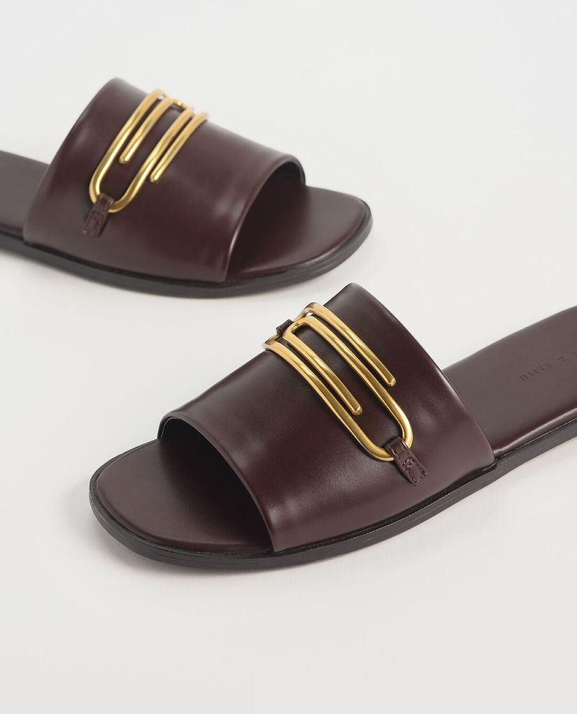 CHARLES & KEITH - Giày sandal nữ quai ngang Metal Accent Slide