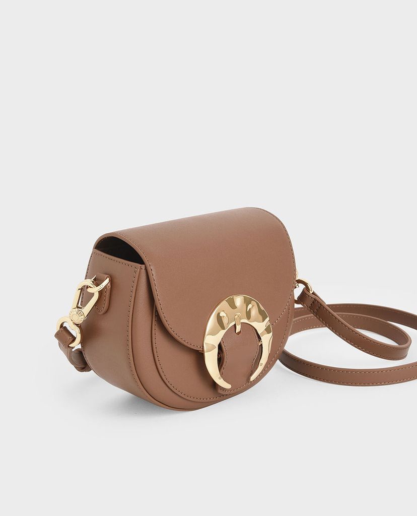 CHARLES & KEITH - Túi đeo chéo nữ Leather Saddle