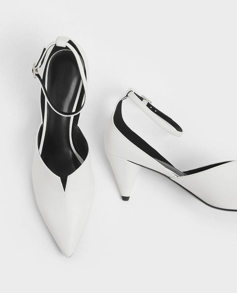CHARLES & KEITH - Giày cao gót mũi nhọn D Orsay Cone