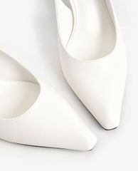 CHARLES & KEITH - Giày cao gót mũi nhọn đế trụ thanh lịch